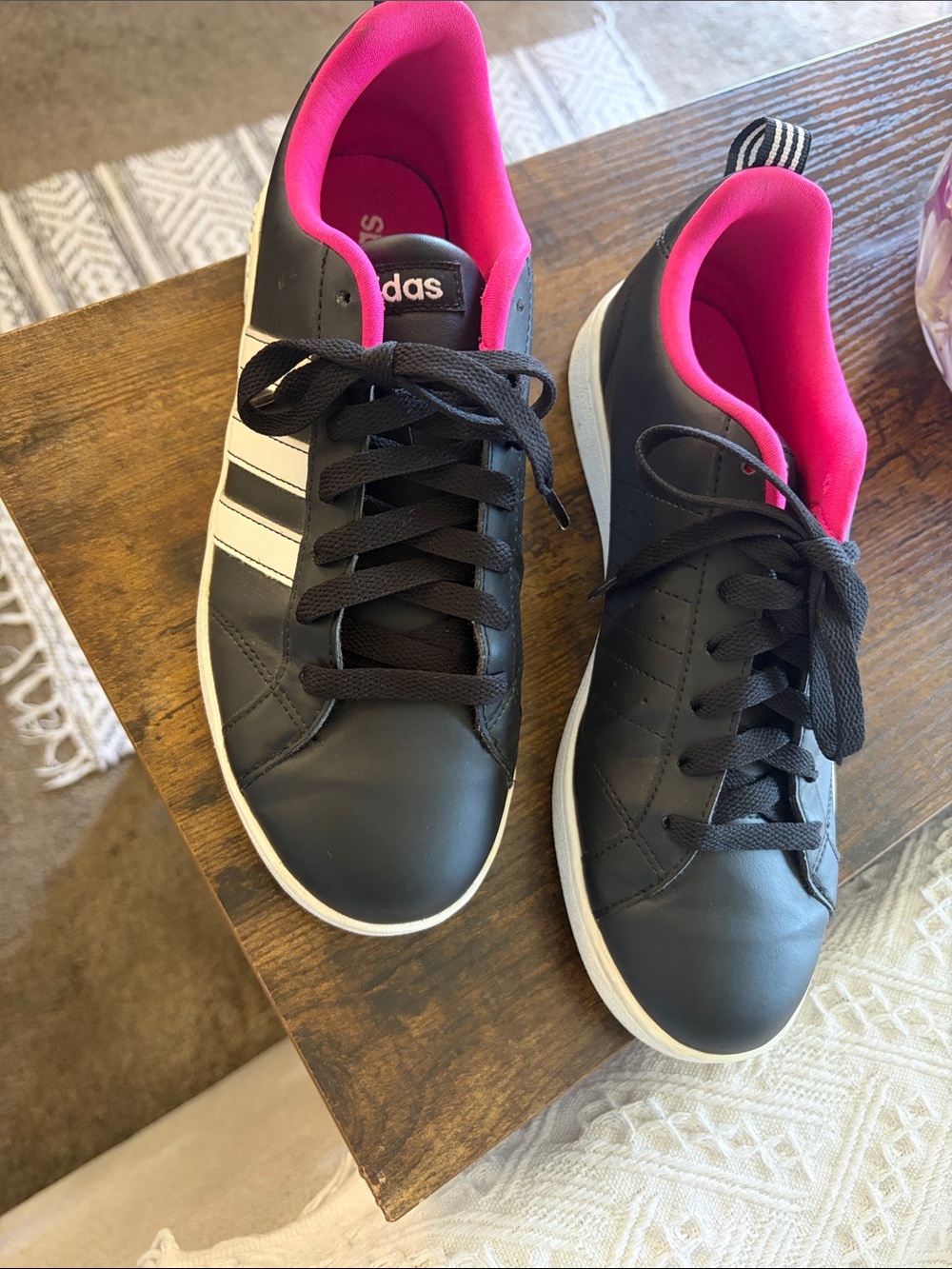 adidas Neo VS Advantage in the 'Black Pink White' colorway sz 8